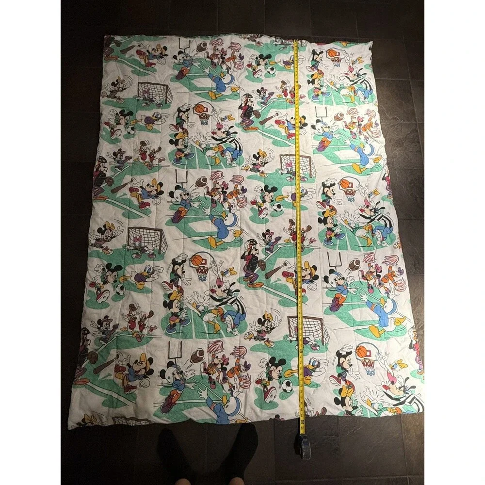 Vintage Disney Mickey & Friends Sports Reversible Twin Comforter Quilt 90s 80s